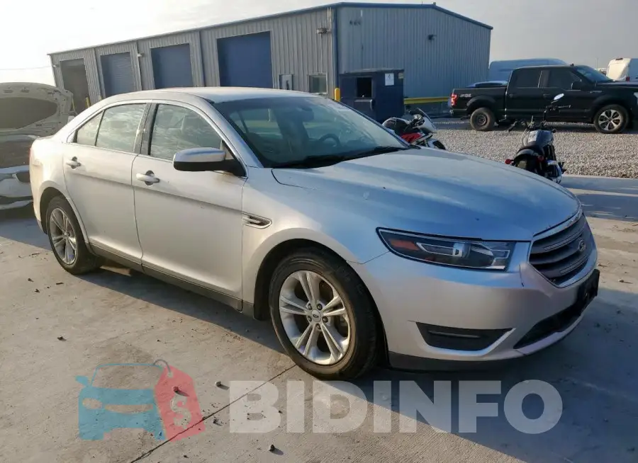 1FAHP2E86GG134463 Photo# 4