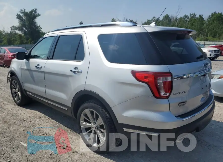 1FM5K8FHXJGB49015 Photo# 2