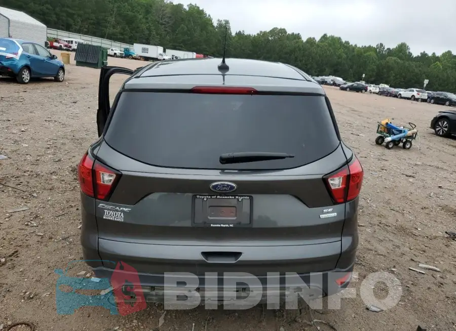 1FMCU0GD2KUB65758 Photo# 6