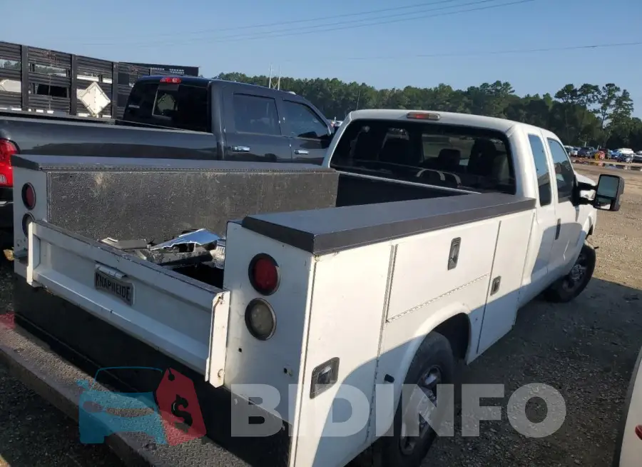 1FT7X2A65GEB82610 Photo# 3