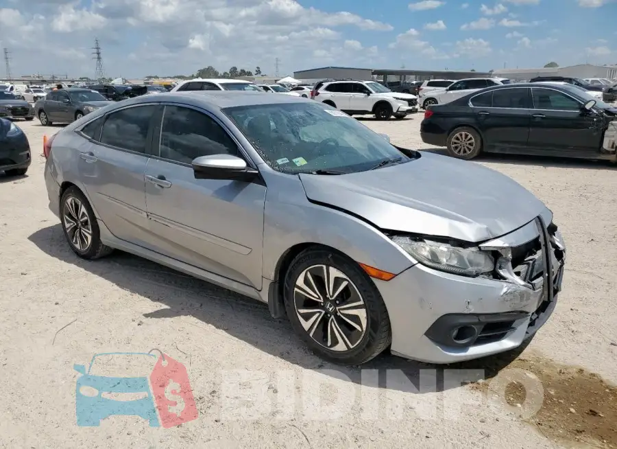 19XFC1F73GE025813 Photo# 4
