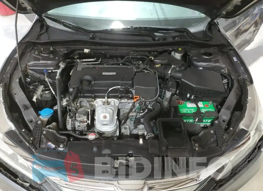 1HGCR2F38HA170842 Photo# 11