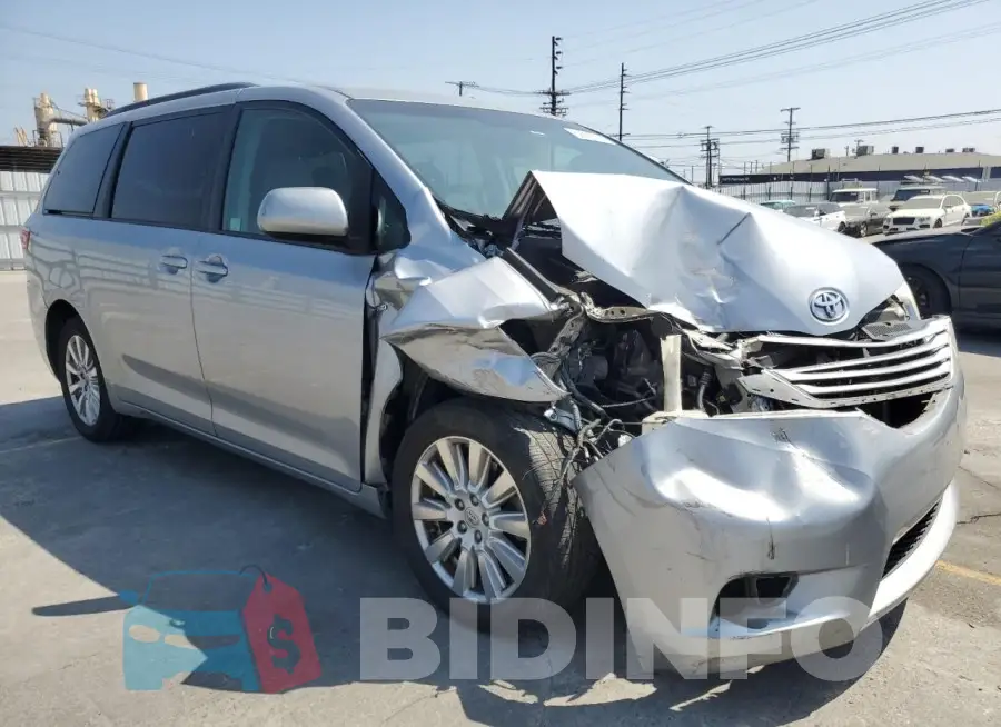 5TDJZ3DCXHS149461 Photo# 4