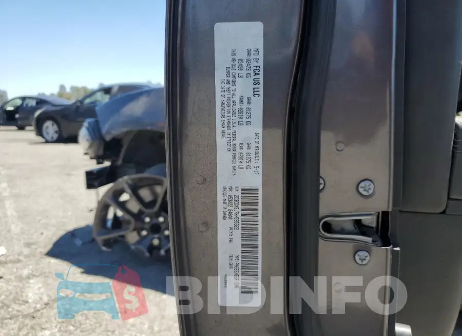 2C3CDXGJ7HH595322 Photo# 12