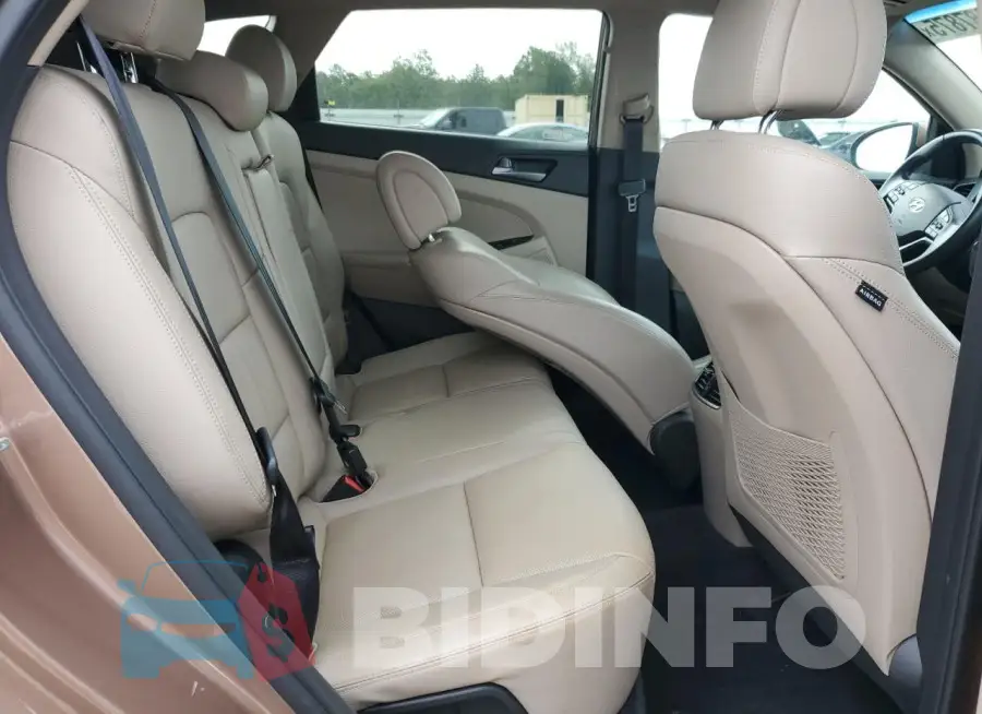 KM8J33A27HU342624 Photo# 11