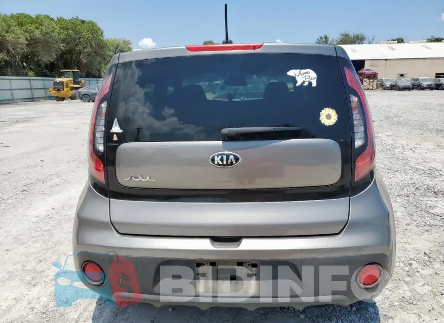 KNDJN2A20J7567982 Photo# 6