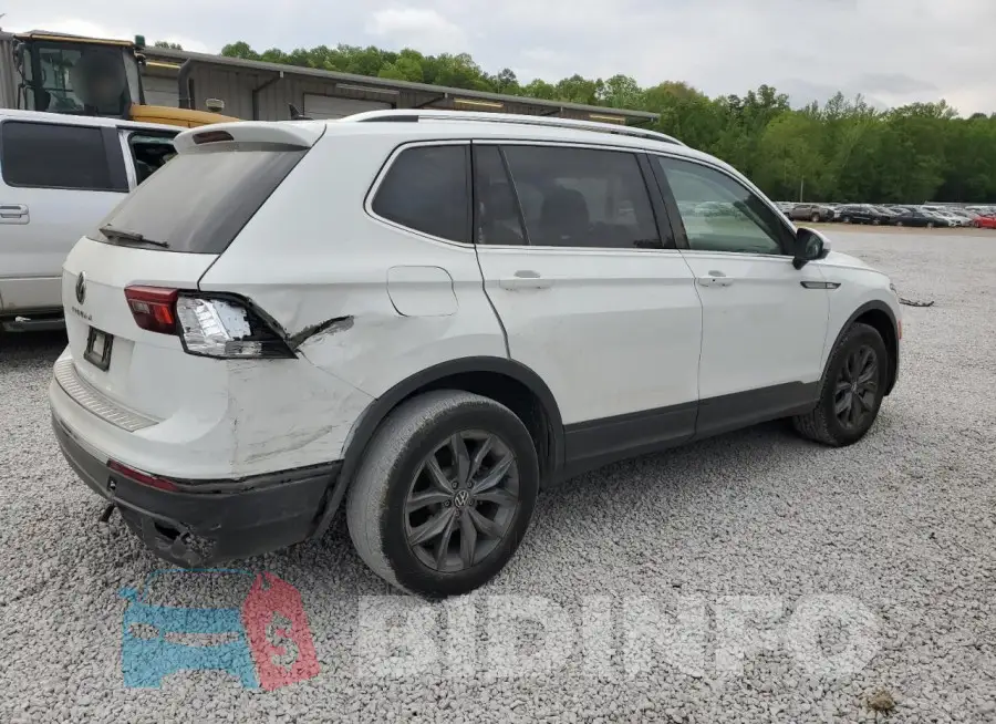 3VV3B7AX7NM130018 Photo# 3