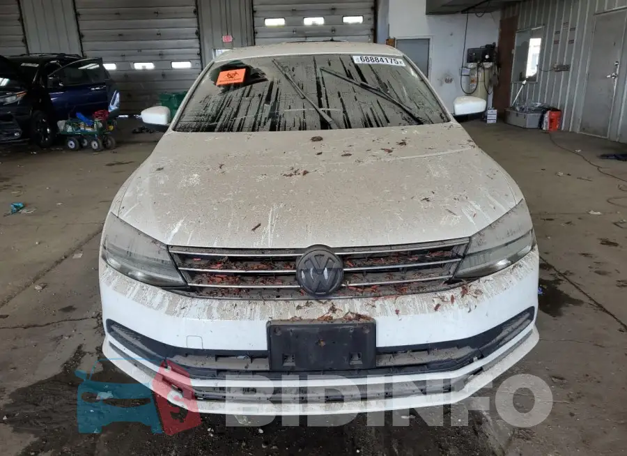 3VW2B7AJXHM224384 Photo# 5