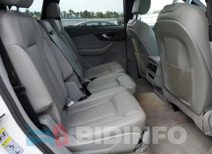 WA1LAAF76JD008340 Photo# 11