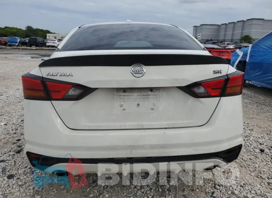 1N4BL4CV6KC130192 Photo# 6