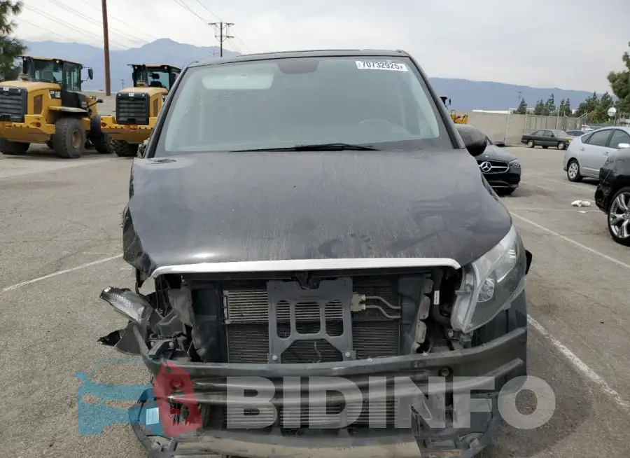 WD4PG2EE1J3410743 Photo# 5