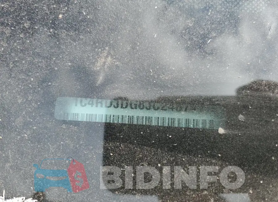 1C4RDJDG8JC248747 Photo# 14