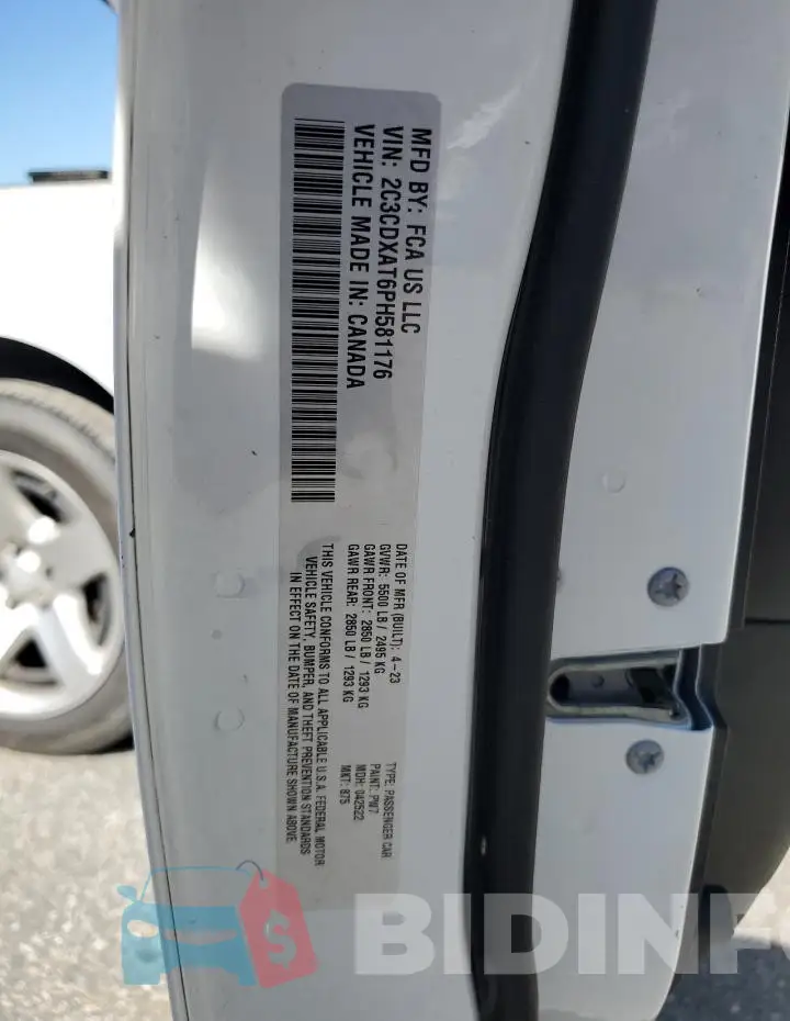 2C3CDXAT6PH581176 Photo# 12