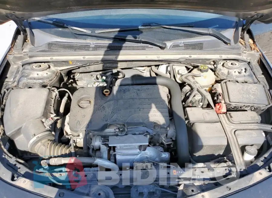 1G1ZD5ST2LF041403 Photo# 11