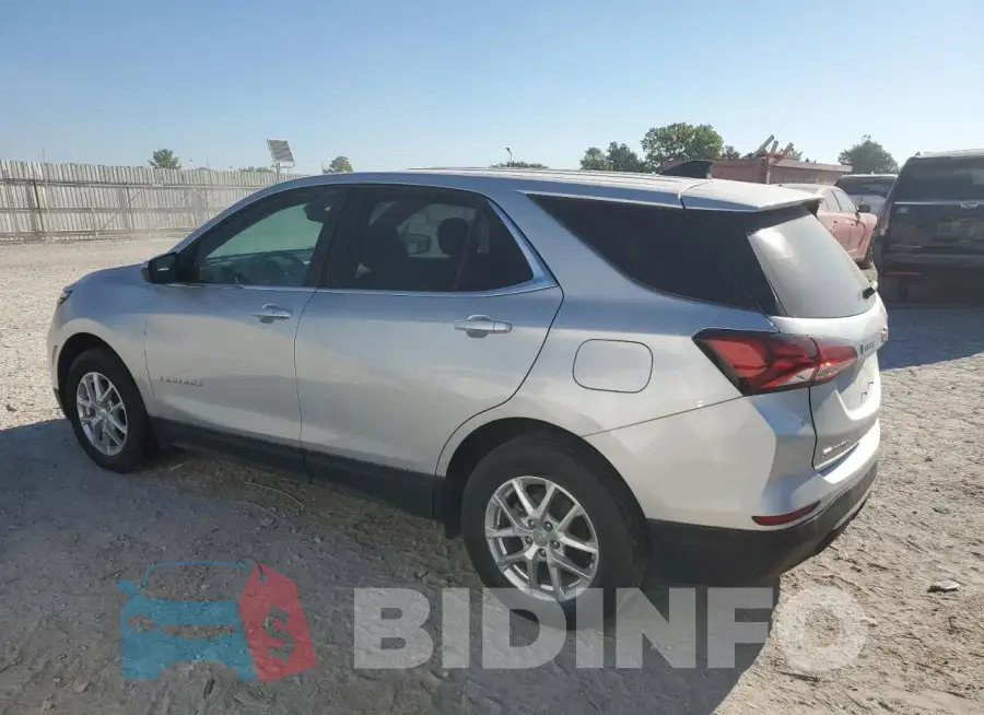 2GNAXTEV8N6143483 Photo# 2