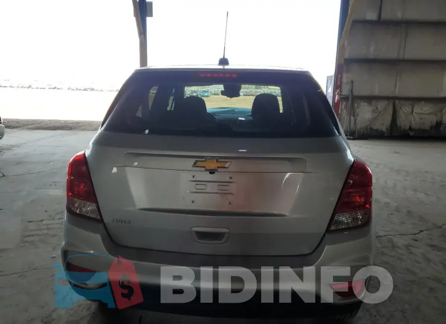KL7CJKSB6MB350681 Photo# 6