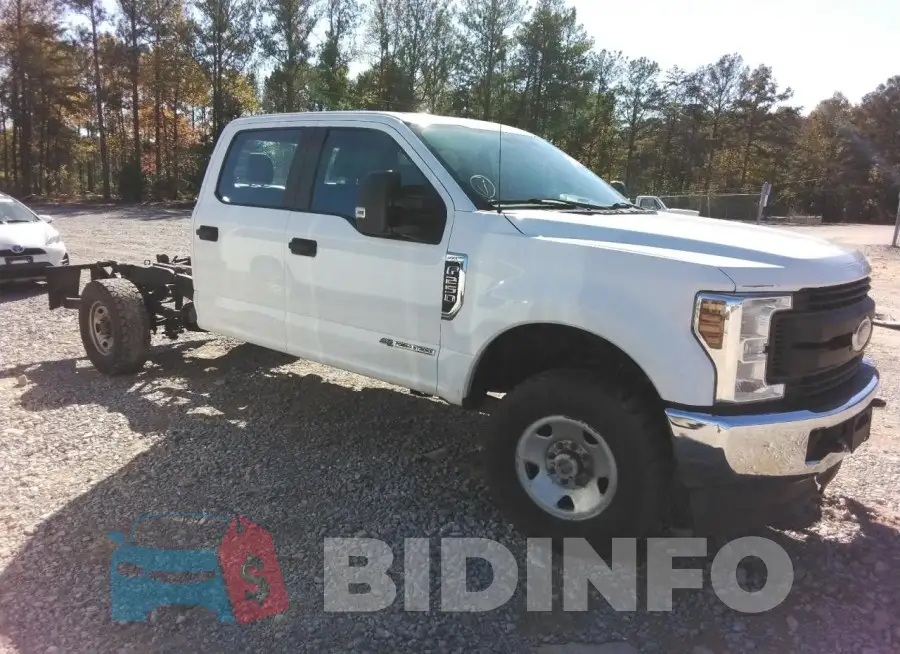 1FD7W2BT1KEC60876 Photo# 4