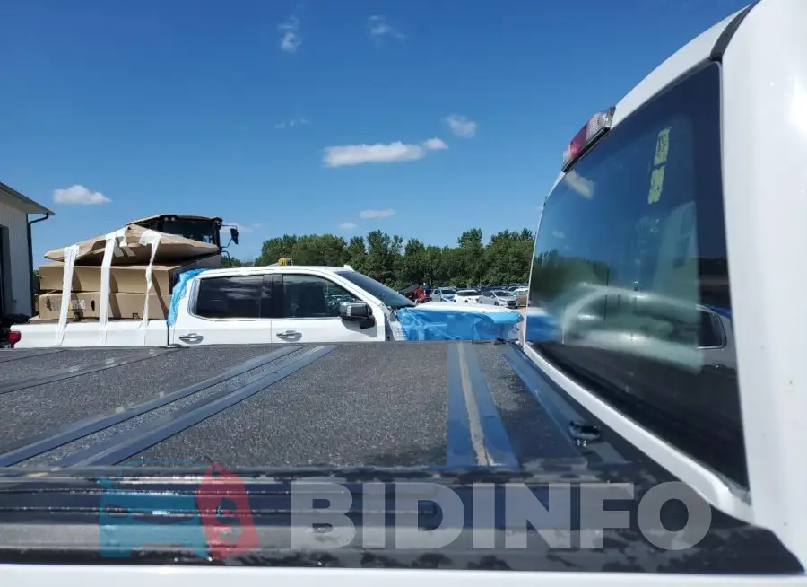 1FTMF1EB2JKC12727 Photo# 10