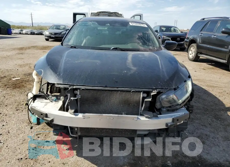 19XFC2F81KE015160 Photo# 5