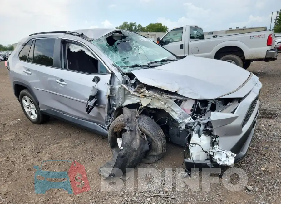2T3P1RFV5MC232048 Photo# 4