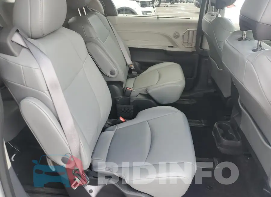 5TDJRKEC8RS203981 Photo# 11