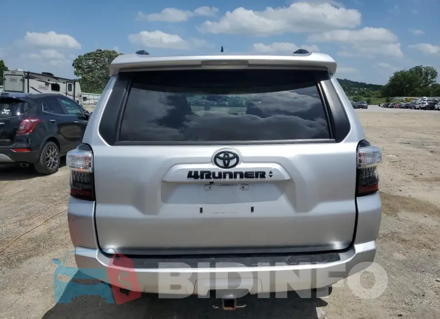 JTENU5JR9M5857099 Photo# 6