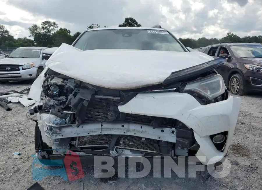JTMRFREV5HJ117447 Photo# 5