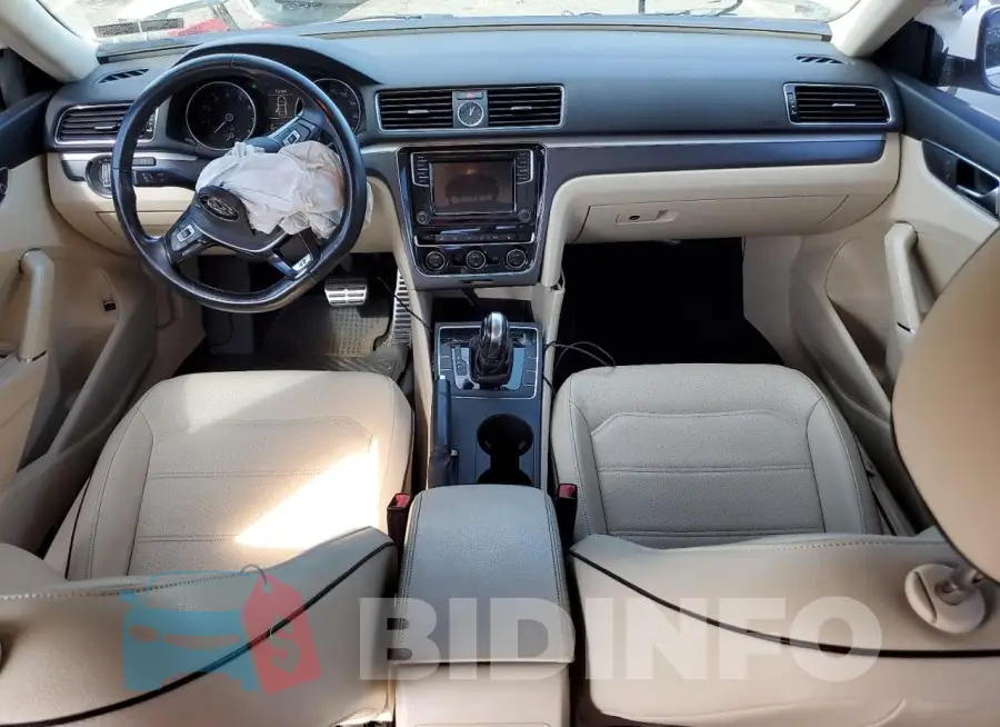 1VWDT7A3XHC055511 Photo# 8