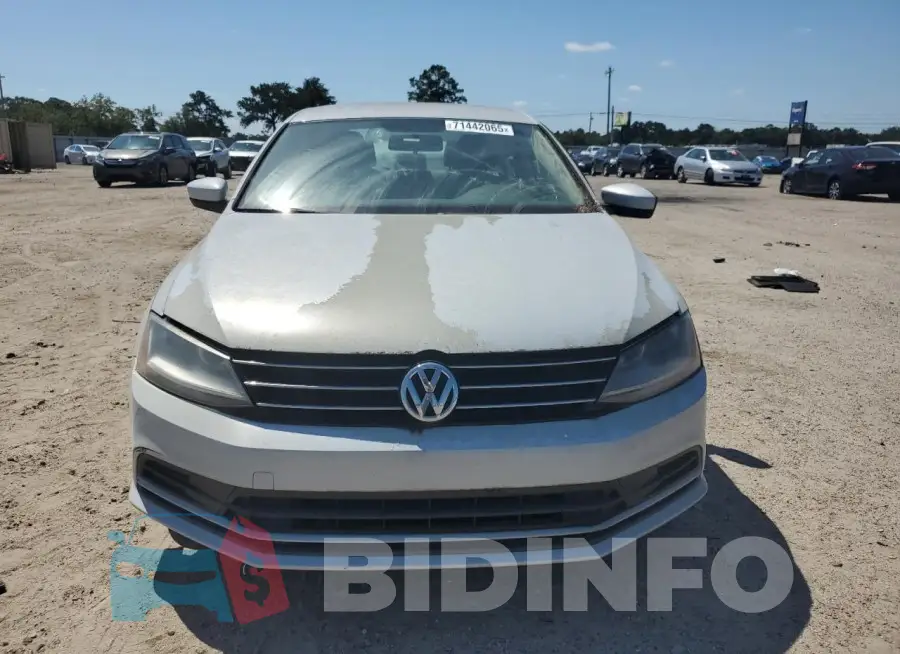 3VW2B7AJ0HM370969 Photo# 5