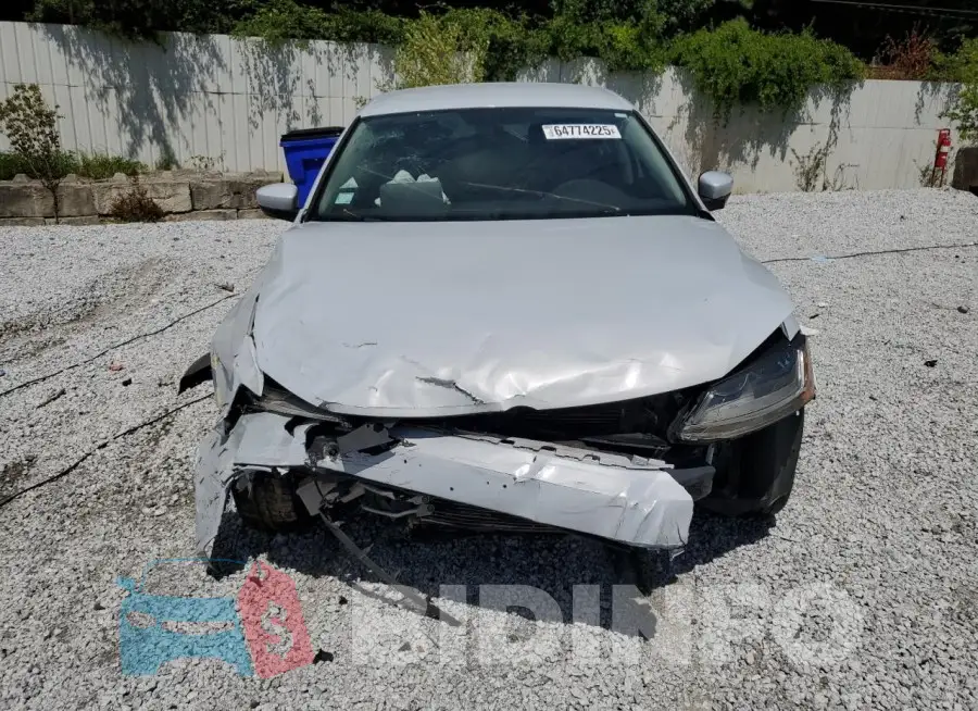 3VW2B7AJ7HM291833 Photo# 5