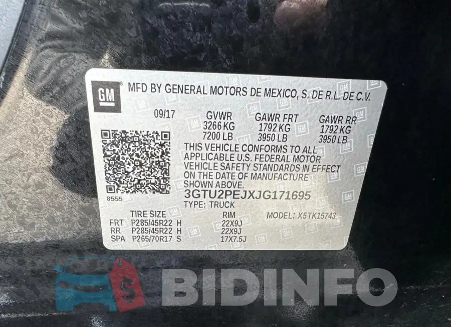 3GTU2PEJXJG171695 Photo# 10