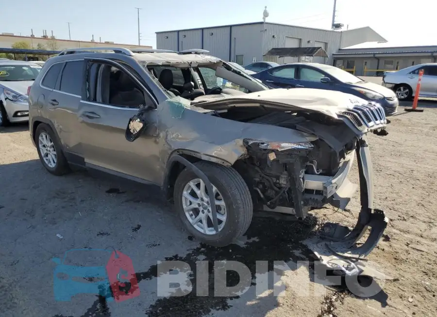 1C4PJLLB6JD611588 Photo# 4
