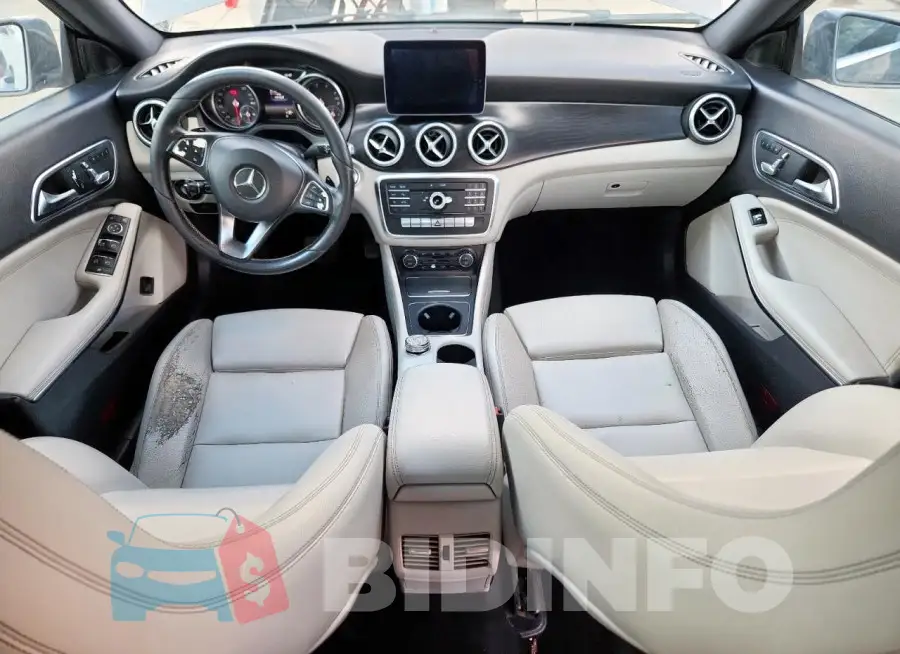 WDDSJ4EB1JN504803 Photo# 8