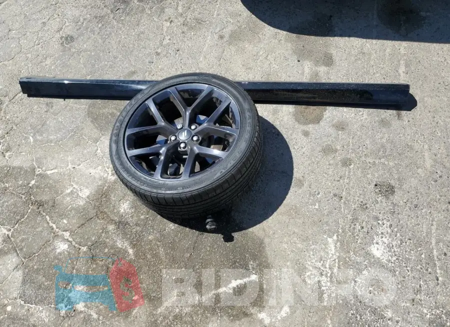 2C3CDXHG2MH647680 Photo# 12