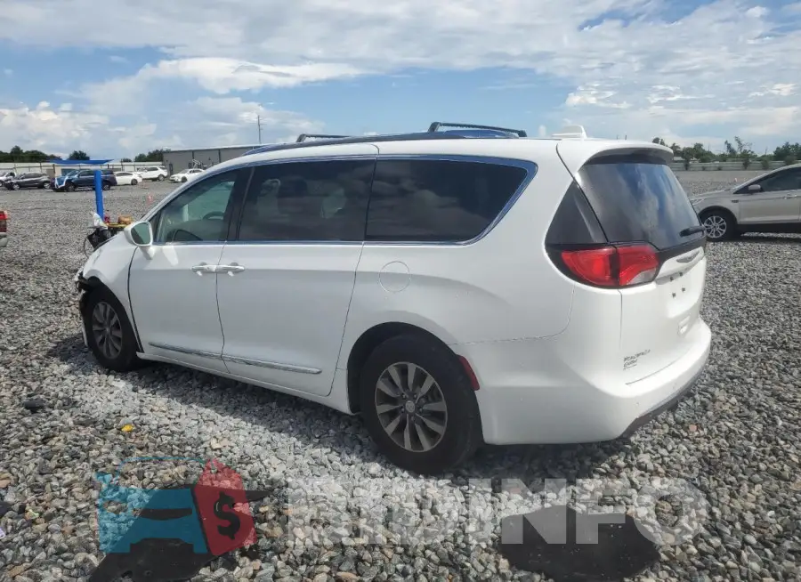 2C4RC1EG3KR706298 Photo# 2