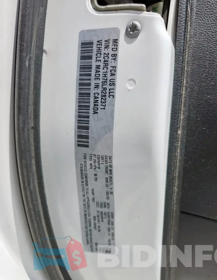 2C4RC1H76LR282371 Photo# 14