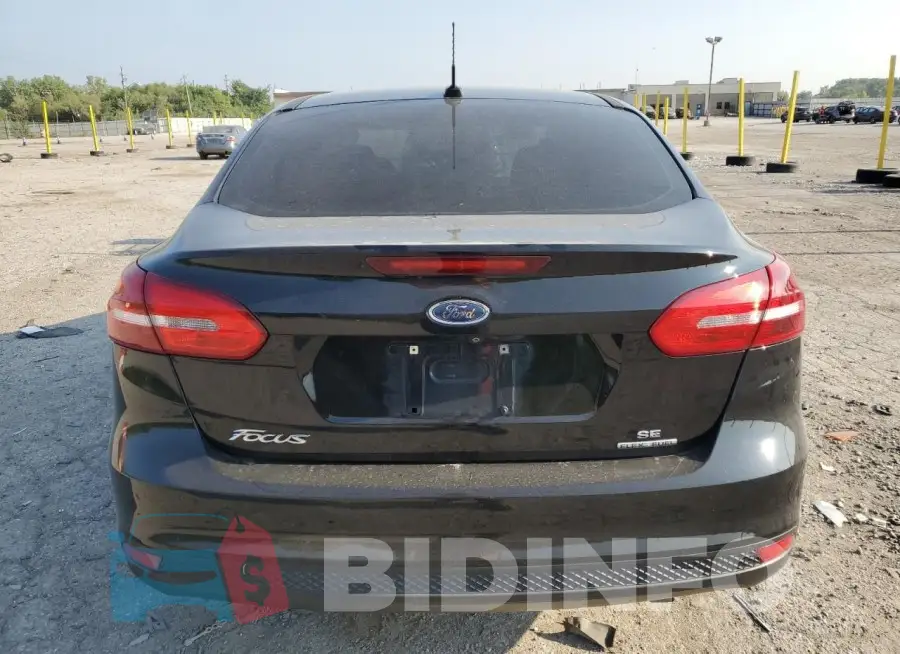 1FADP3F24GL239184 Photo# 6