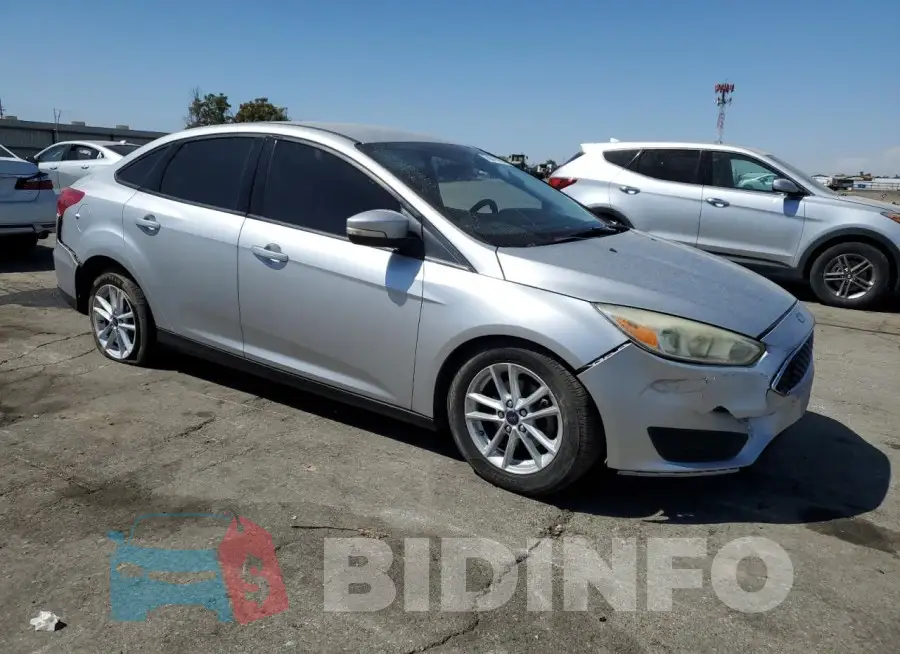 1FADP3F29GL338387 Photo# 4