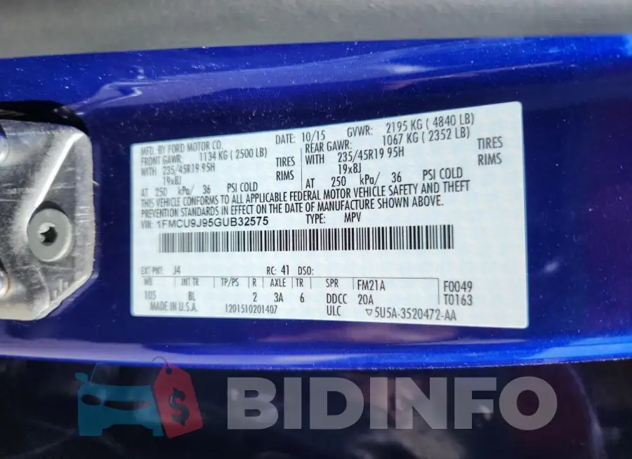 1FMCU9J95GUB32575 Photo# 13