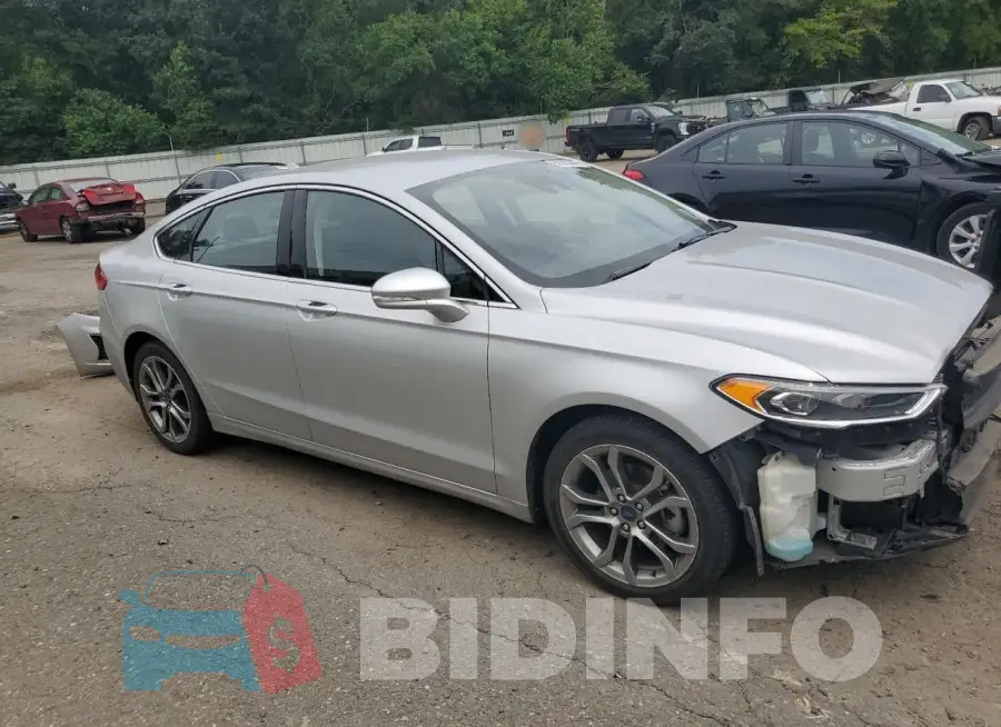 3FA6P0CDXKR253128 Photo# 4