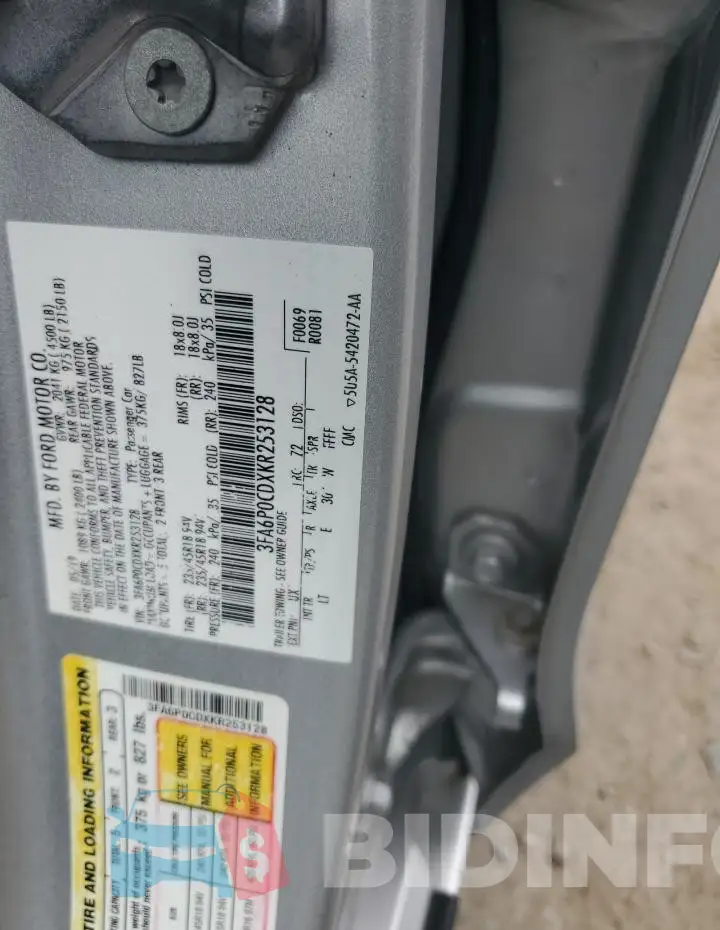 3FA6P0CDXKR253128 Photo# 13