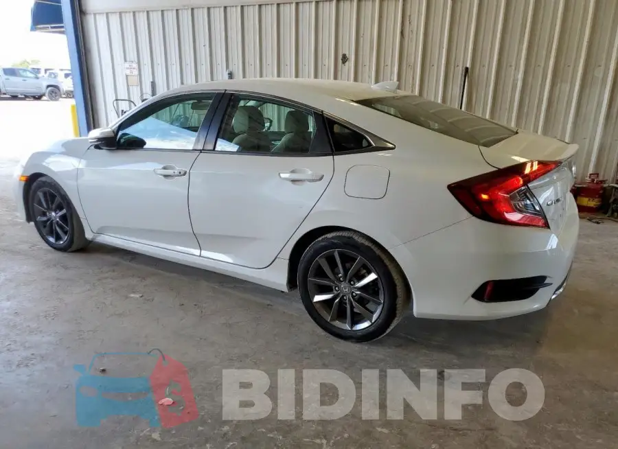 2HGFC1F37MH702635 Photo# 2