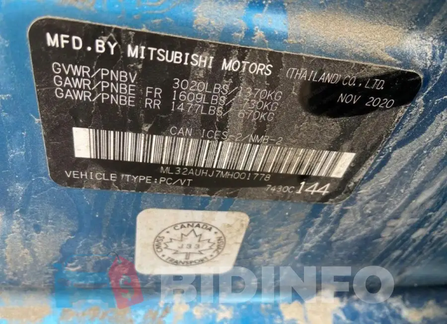 ML32AUHJ7MH001778 Photo# 13