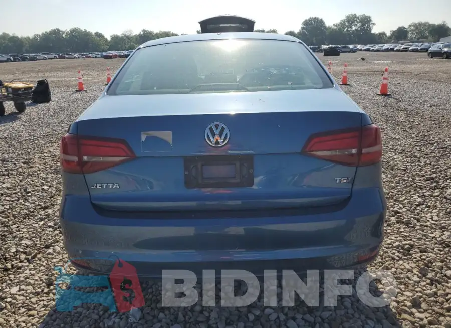 3VW2B7AJ2HM335186 Photo# 6