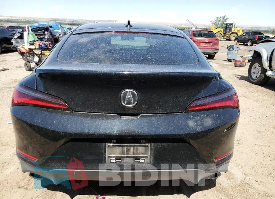 19UDE4H29RA018182 Photo# 6