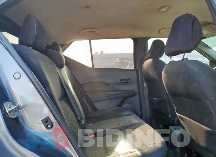 3N1CP5CU3JL537182 Photo# 11