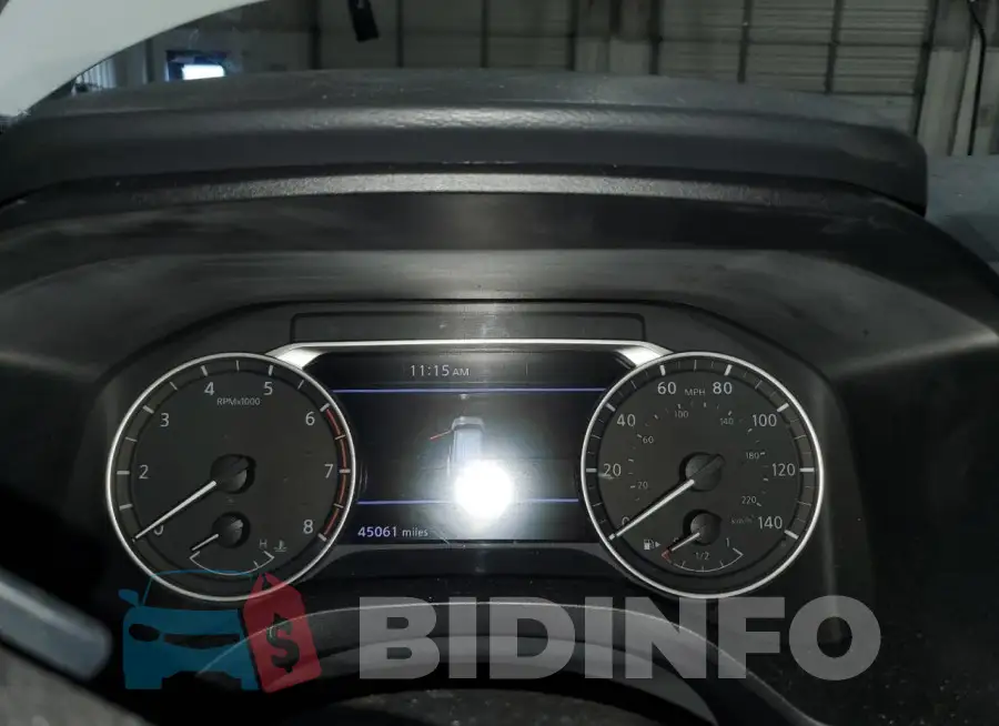 5N1BT3AB6RC750026 Photo# 9