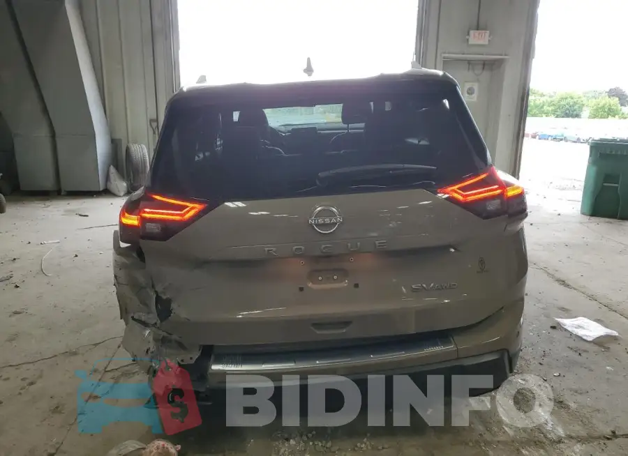 JN8BT3BB0RW420193 Photo# 6