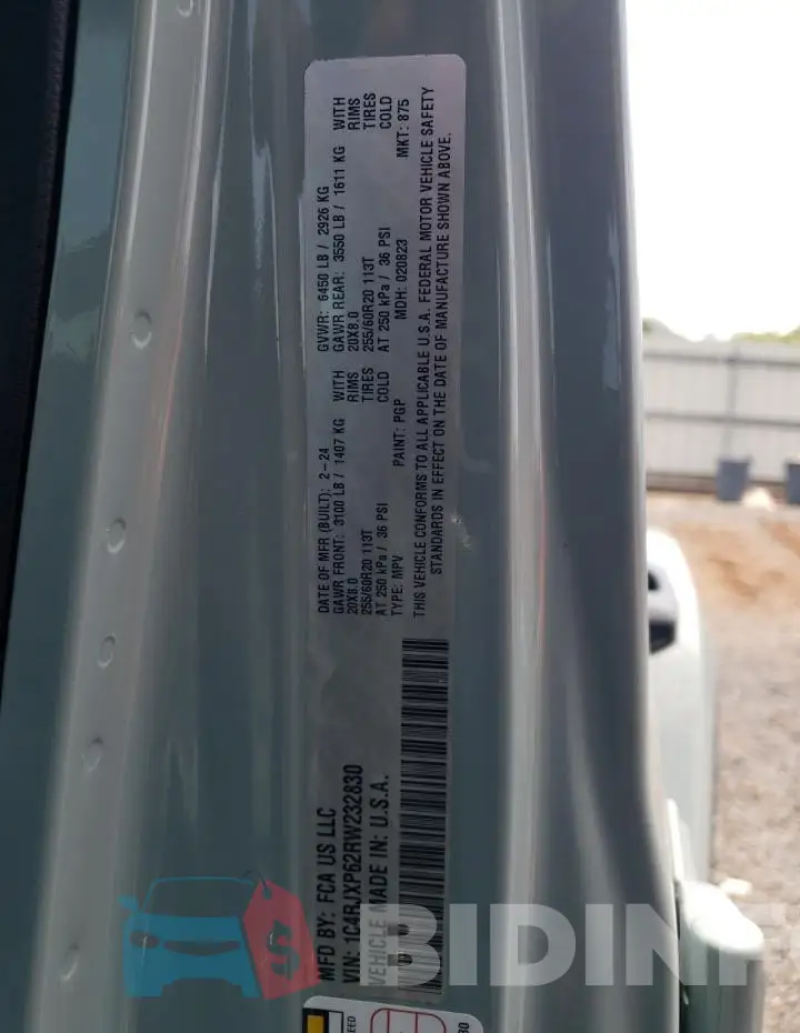 1C4RJXP62RW232830 Photo# 13