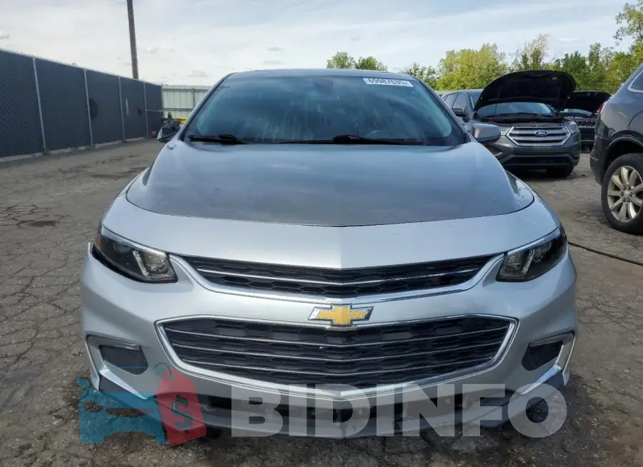 1G1ZD5ST5JF229975 Photo# 5
